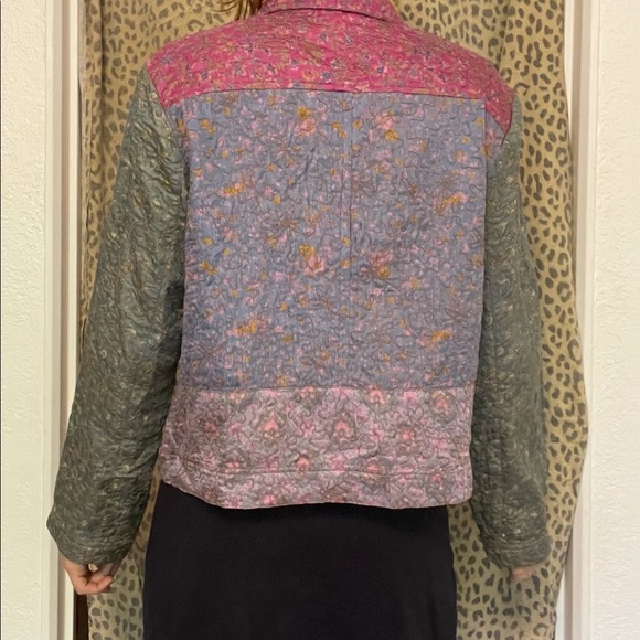 100% Silk Vintage Embroidered Blazer - Picture 2 of 3